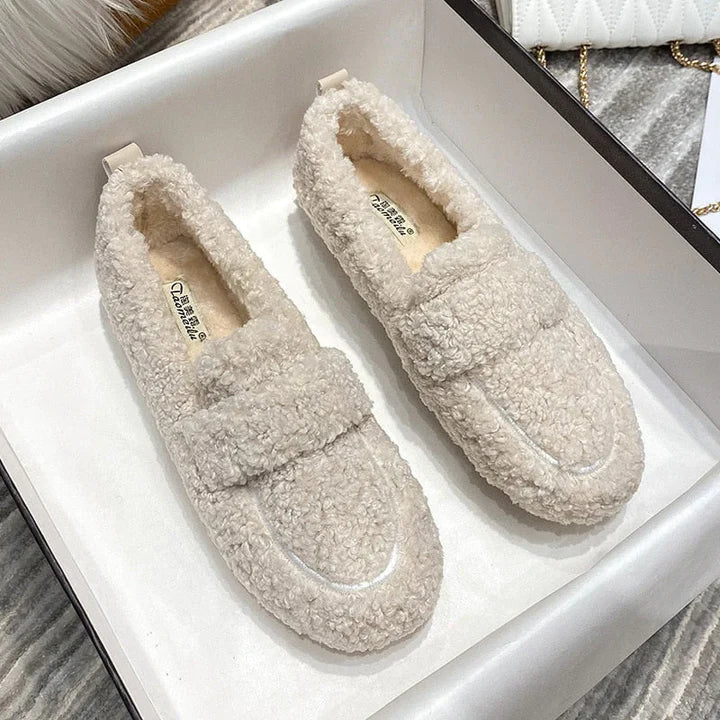 Solenne | Elegant Warm Slippers for Home