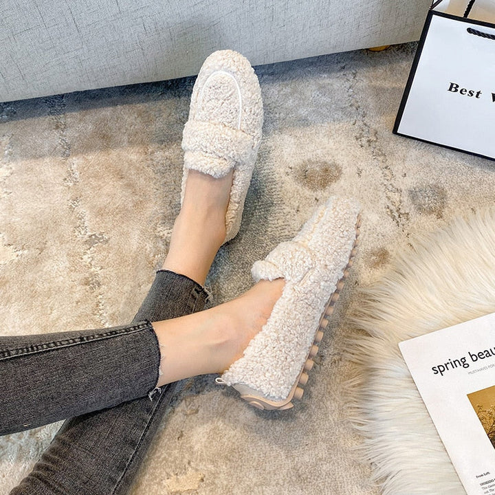 Solenne | Elegant Warm Slippers for Home