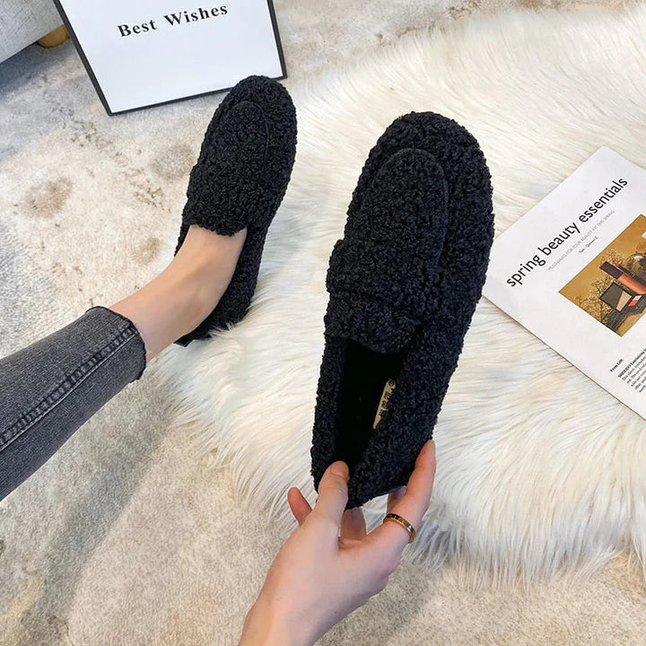 Solenne | Elegant Warm Slippers for Home