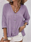 Maeve | Loose Summer Blouse with V-Neck and Button Fastening